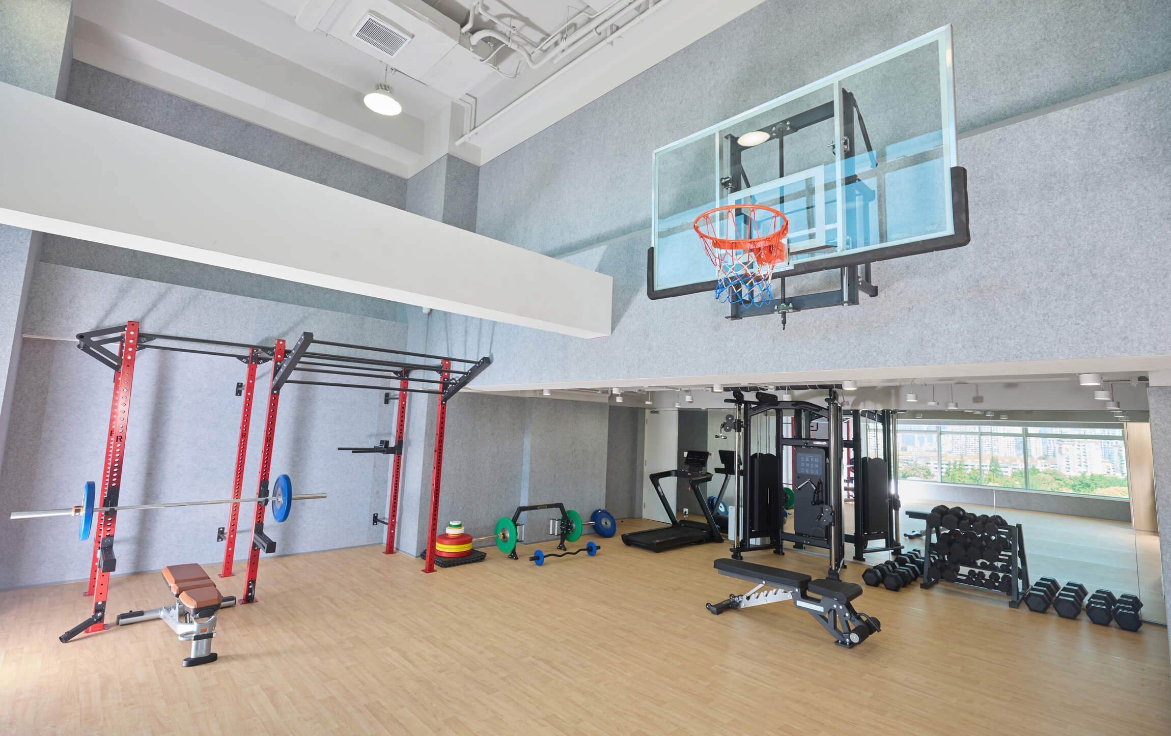 辦公室照(zhào)片8